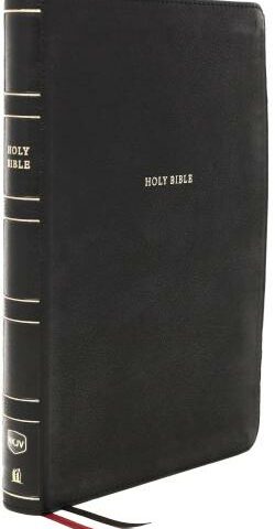 9780785238416 Giant Print Center Column Reference Bible Comfort Print